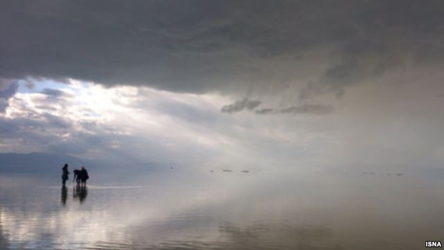 نمایی از دریاچه ارومیه پس از بارندگی - آرشیو