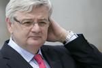 Joschka Fischer: "Ein Angriff knnte sogar den beschleunigten ...