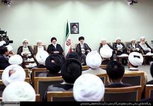 دستور اکید رهبری مبنی بر عدم ورود خبرگان به جزئیات