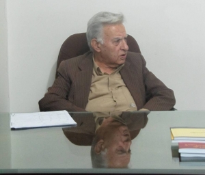 عزت الله سحابی چشم از جهان فروبست